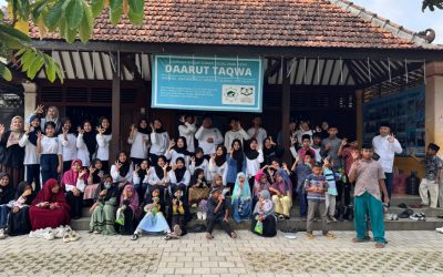 Setetes Kasih, Sejuta Senyum: PIK-R Catradiwangksa Ulurkan Cinta di Panti Asuhan Daarut Taqwa